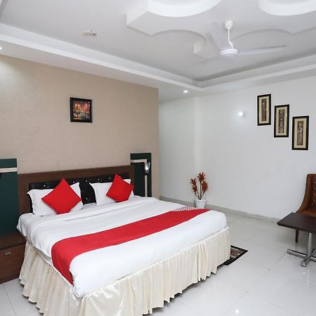 Super Capital O Levanti Near Aravali Biodiversity Park Gurgaon Zewnętrze zdjęcie